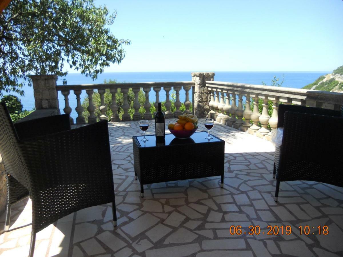 Blue Horizon Apartment Dobra Voda Exterior photo